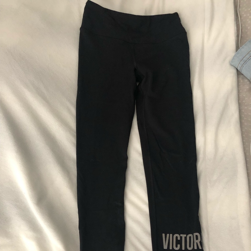 Victoria secret leggings with reflective bottom